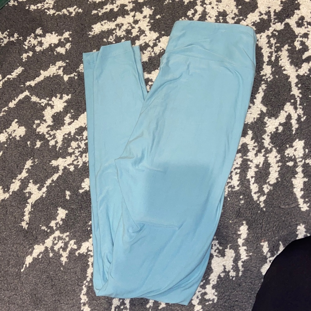 Lularoe baby blue leggings